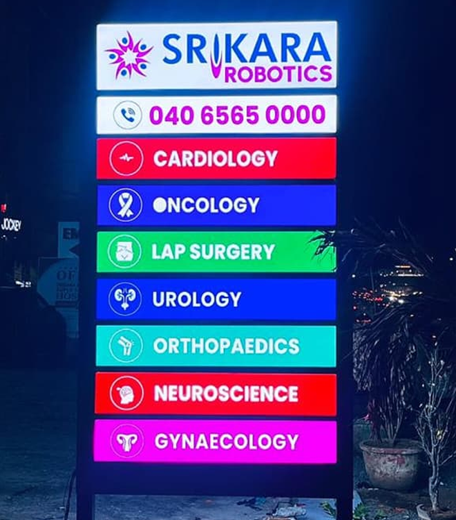 srikara-hospital-super-sign-board-makers-by-hbssignages